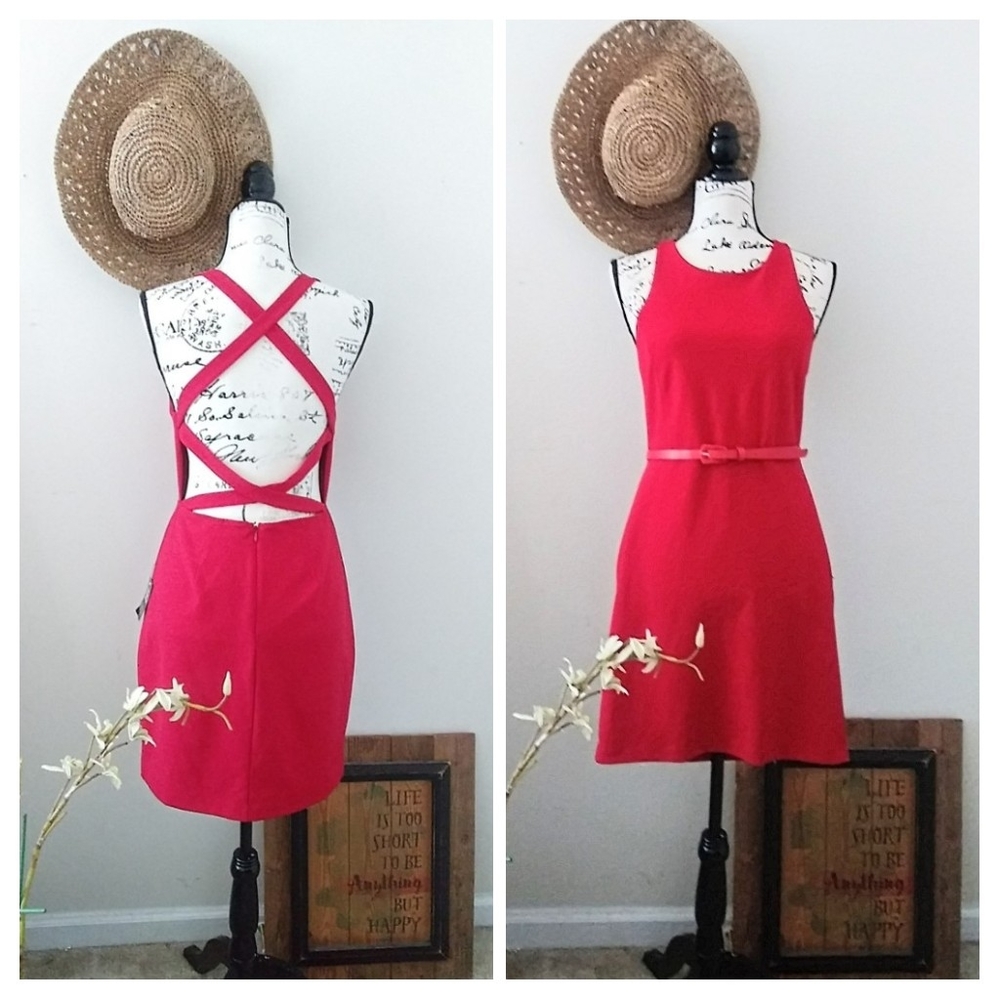 🔥NWT-Express red dress